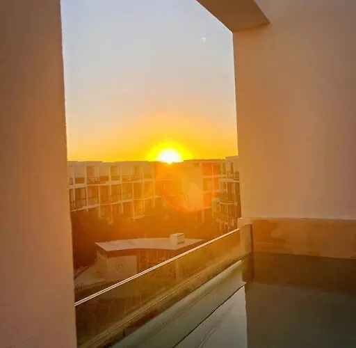 The Waves 307 Classy Ph With Private Pool Appartement *